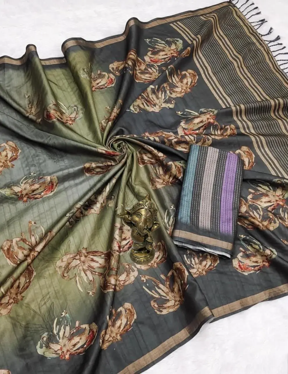 Mauve Purple Tussar Silk Digital Floral Printed Saree